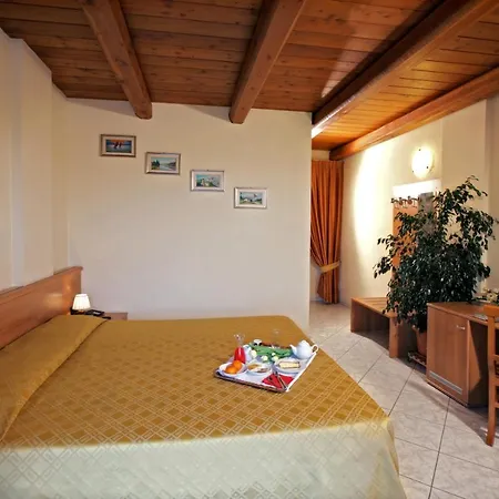 Tenuta Canta 3*