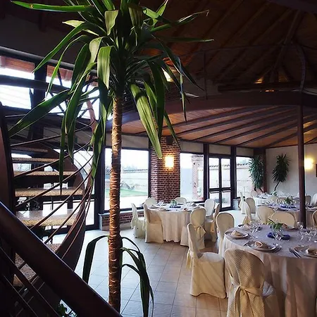 Hotel Tenuta Canta 3*