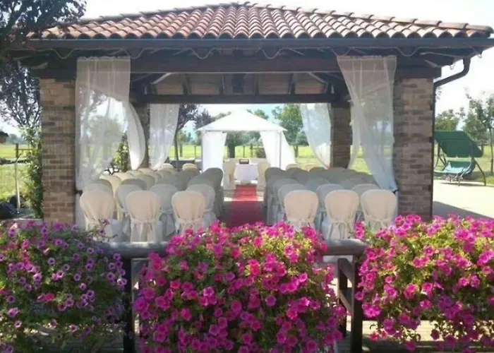 Tenuta Canta מלון