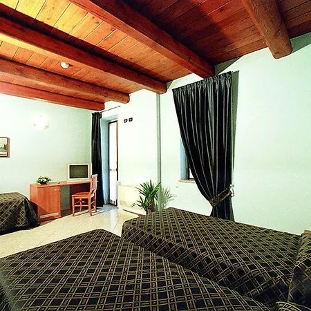 Szálloda Tenuta Canta Torino