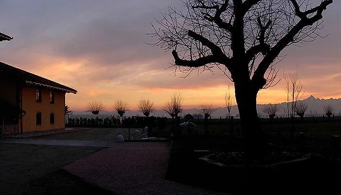 Hotell Tenuta Canta 3*
