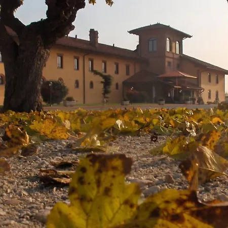 Tenuta Canta Hotel 3*